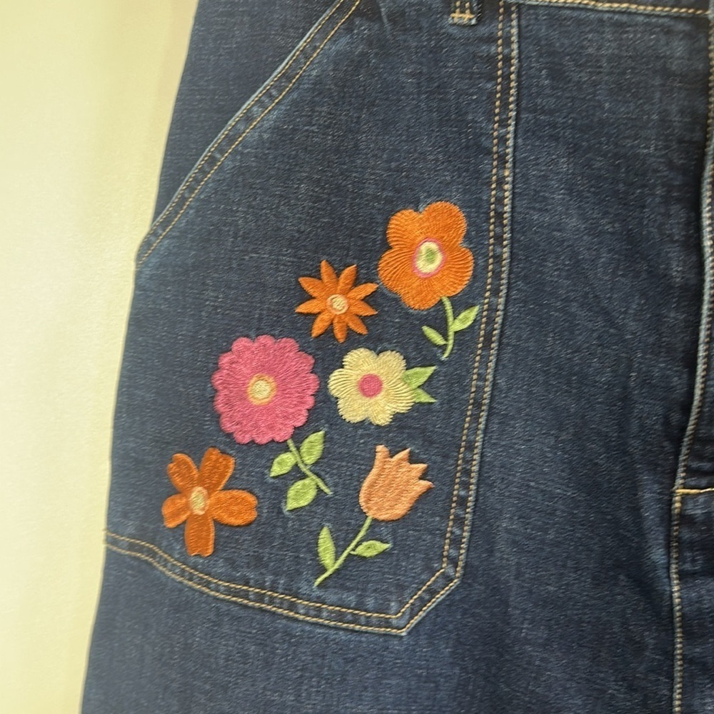 ModCloth X Princess Highway floral embroidered pockets wide leg jeans 16. NWT. - Picture 4 of 12